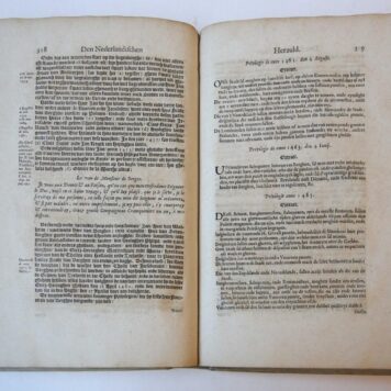 Adelyk Tooneel of Historische Beschrijvinge van allerley Trappen van Adeldom, en Ridderlijke Ordens (...), Amsterdam, Hendrik en Dirk Bloom, 1673.
